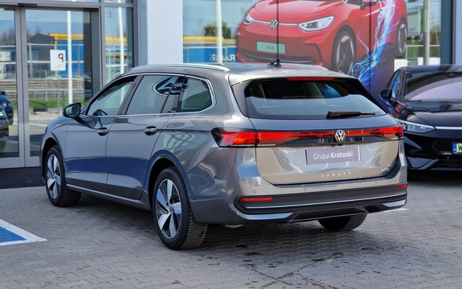 Volkswagen Passat cena 179000 przebieg: 1, rok produkcji 2024 z Sieraków małe 497